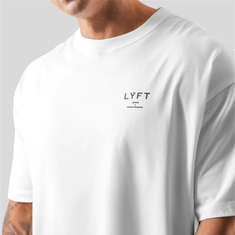 نقطة واحدة LYFT طباعة كبيرة تي شيرت الرجال تشغيل رياضة رياضة اللياقة البدنية التدريب المتضخم 100% القطن تي شيرت رجالي كمال الاجسام المحملة القمم