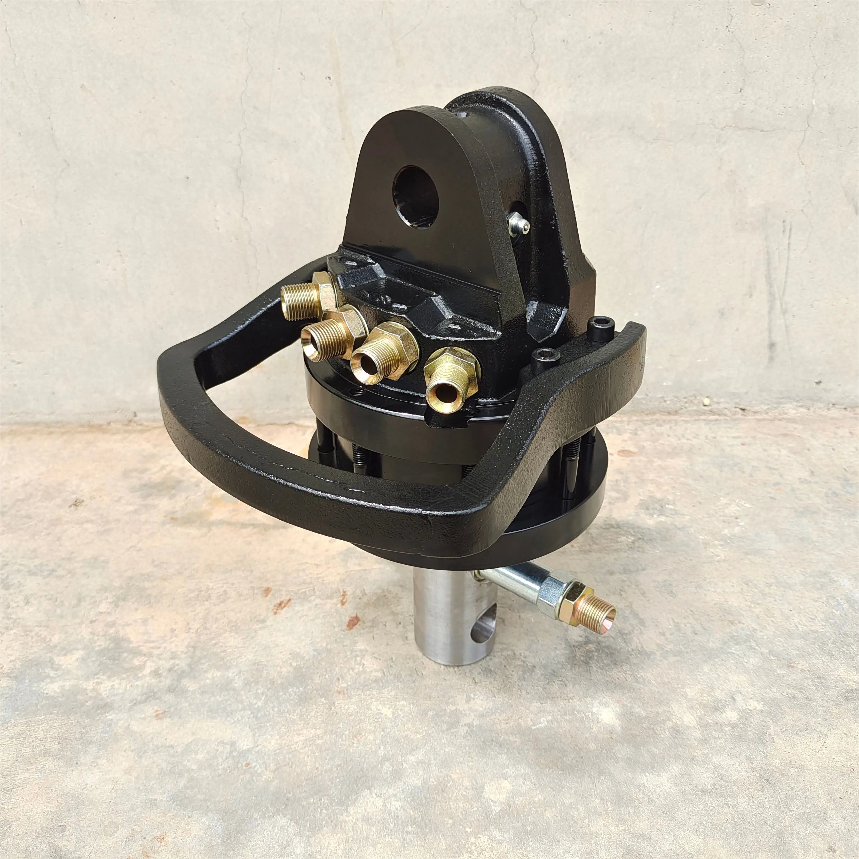 

GR-30A Hydraulic Timber Grapple Rotator For Forestry Equipment, Excavators, And Crane Applications