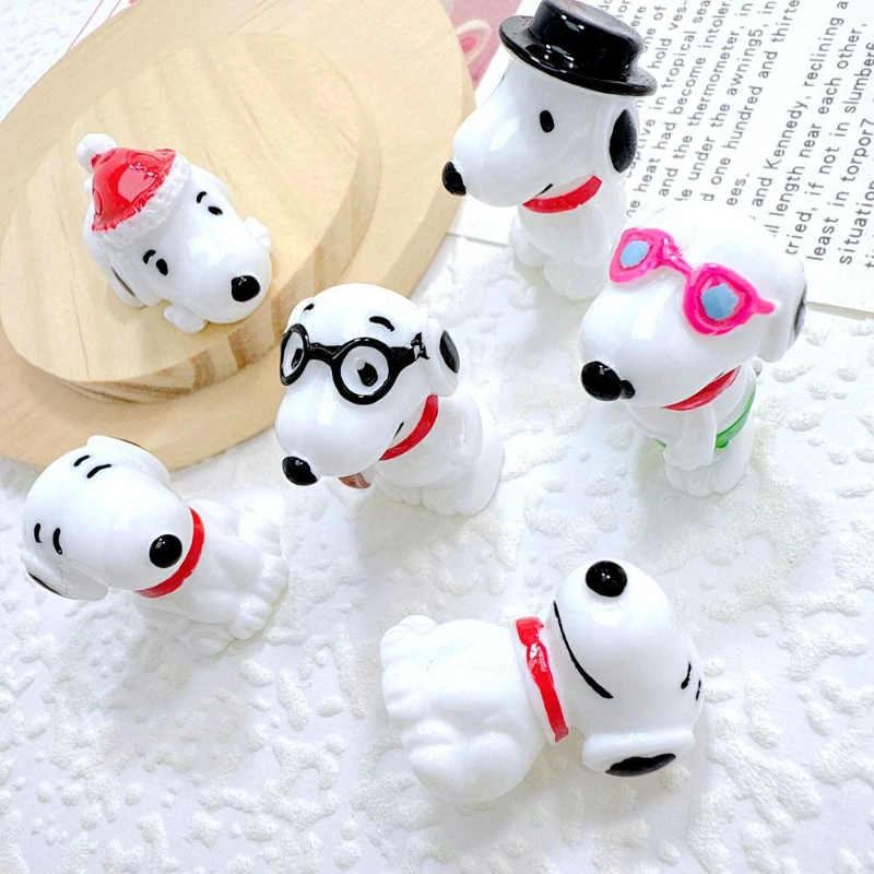 5PCS Kawaii Snoopy Christmas Hat Glasses Shoes Charms Set Cute Shoe Decorations for Clogs Sandals Prefer Party Gifts ﻿