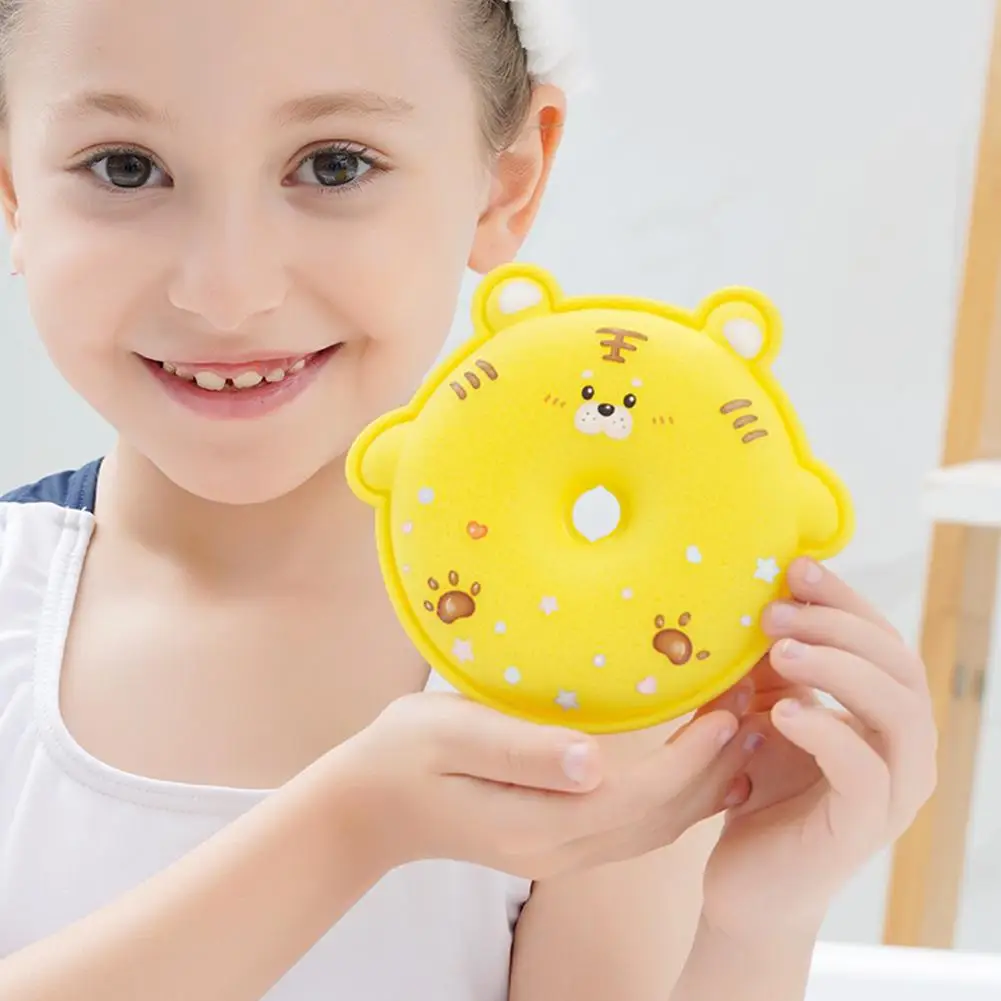 كرة استحمام للأطفال بنمط حيوان لطيف، ممتصة للماء، إسفنجة معلقة، لعبة حمام ناعمة للأطفال الرضع، هدية للحمام #6