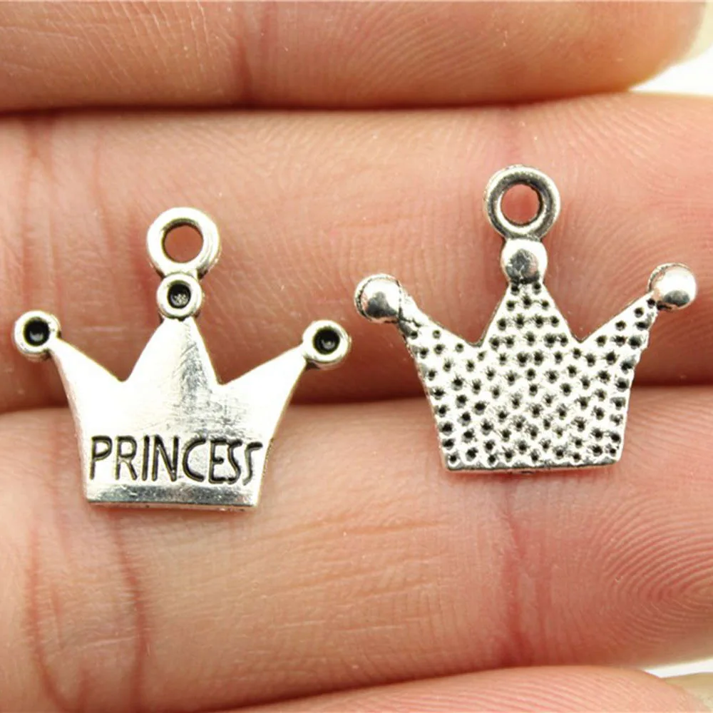 30Pcs/Lot Charms Crown Pincess 17x19mm Tibetan Silver Color Pendants Antique Jewelry Making DIY Handmade Craft