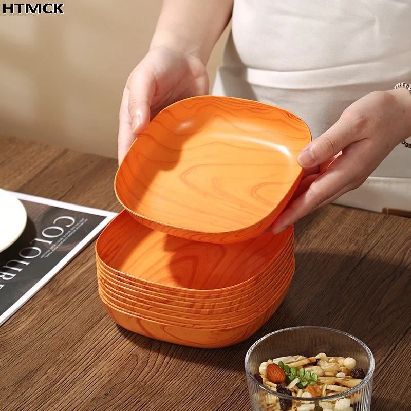 طقم أطباق بلاستيكية بتصميم يحا - مراجعة Food In Japanese Snacks وسعره