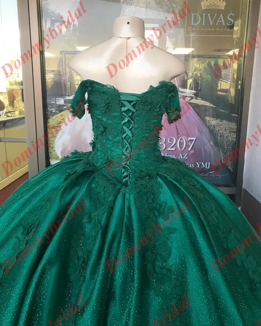 Sexy Wald Grün Bling Pailletten Tüll Prinzessin Weg Von der schulter Günstige Quinceanera Abend Formale Kleider 3D Blume Muster