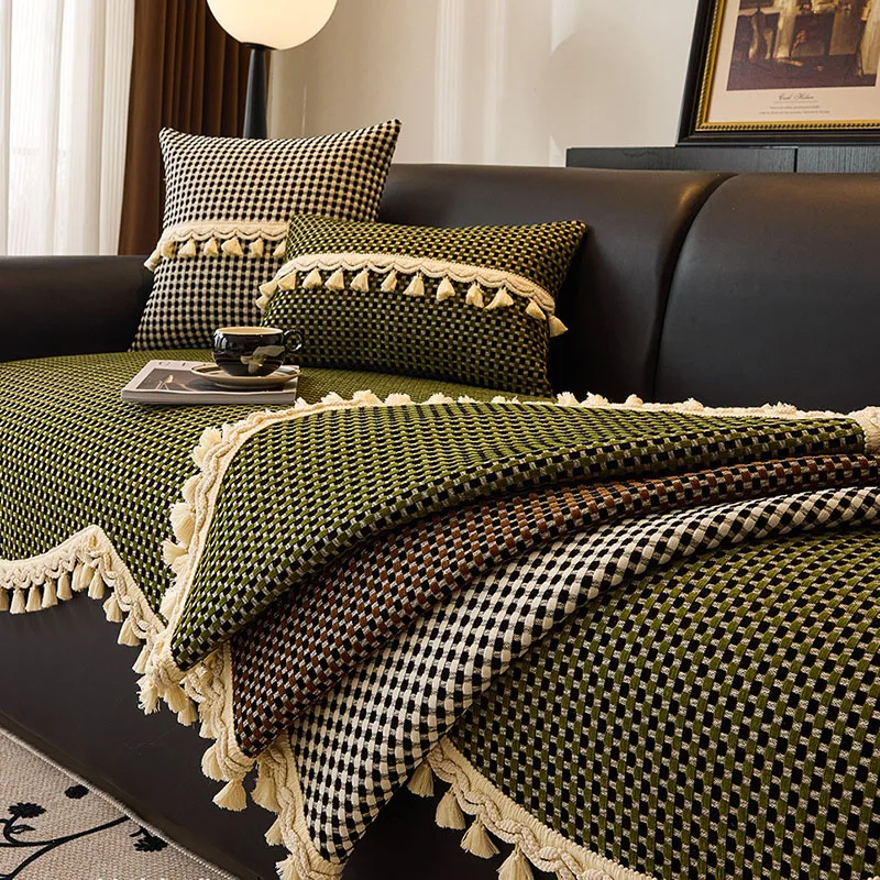 Irregular Grid Sofa Cushion with Tassels Classic Chenier Dust Cover for All Seasons Wear-Resistant Anti Scratch Sofa Cover
