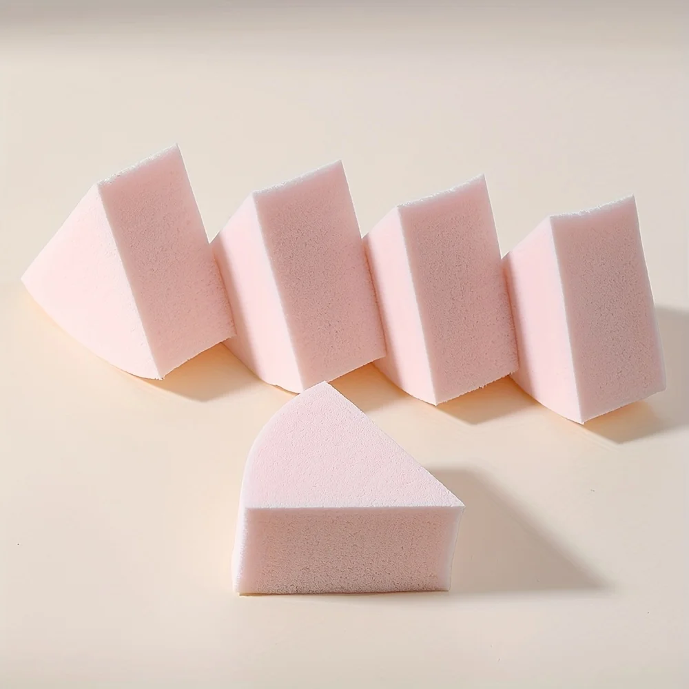 50 szt. Trójkątnych Gąbeczek do Makijażu do Pełnego Zakrycia i Blendowania, do Kremów, Podkładów w Płynie, Mini Aplikator Kosmetyczny