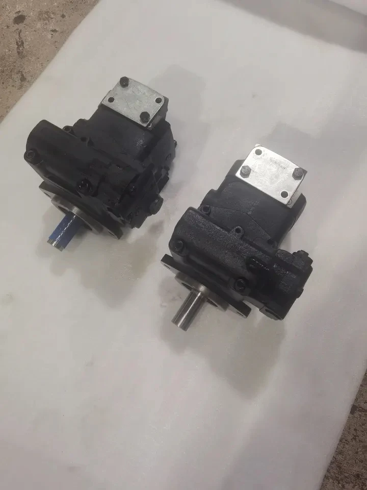 Pompa Oli Seri PVWJ PVWH PVWW PVWC PVWJ-130-A1UV-RSAY-P-1NNS Pompa Piston Hidrolik PVWJ-076-A1UV-RDSF PVWJ-022-A1UV-RSAS