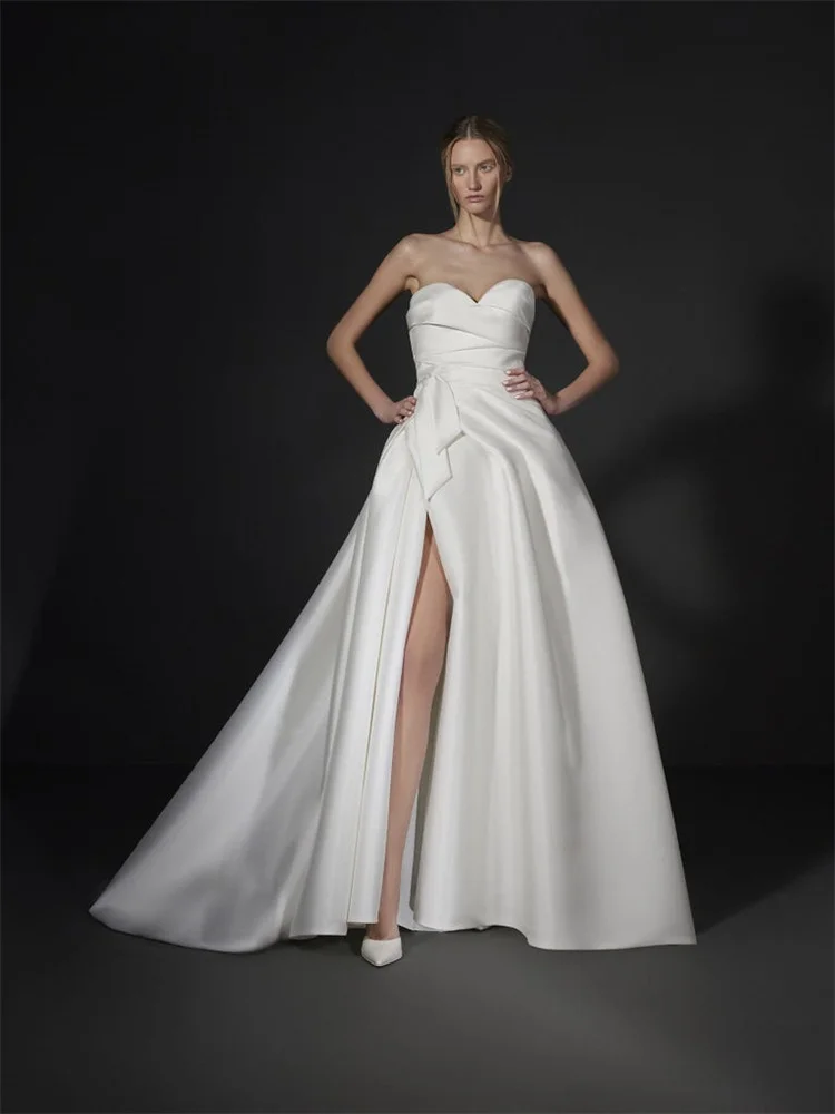 

Customized Strapless Sweetheart Neckline A-Line Satin Wedding Dress Sexy Open Back Zipper Floor Length High Slit Gown For Bride