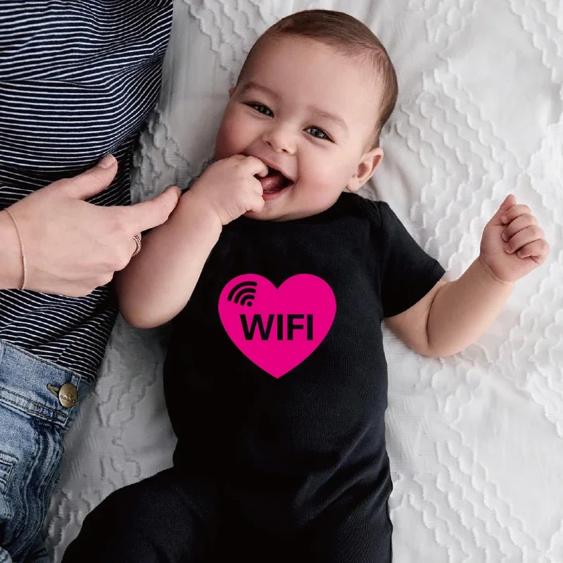 Don't Steal My Wifi T-Shirt Family Matching Outfits Dady Mommy and Baby Short Sleeve Cotton T Shirt Gift