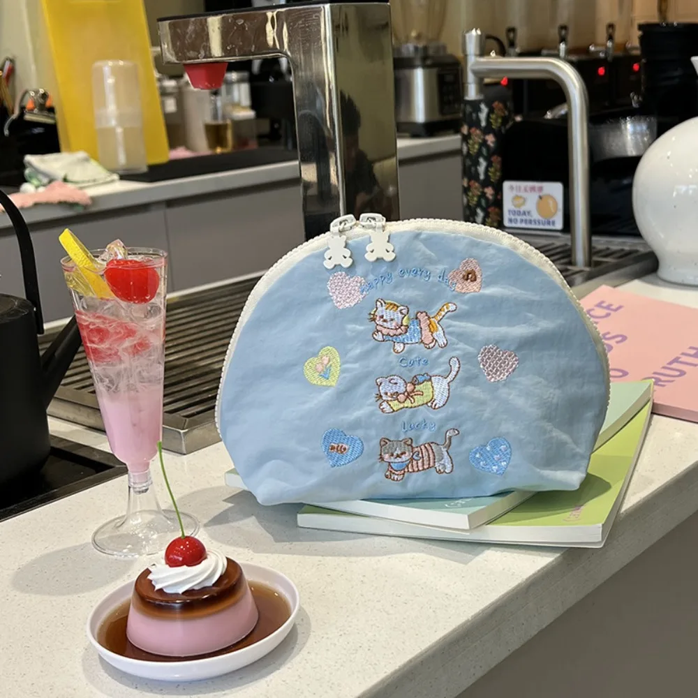 

Toiletry Organizer Cartoon Embroidery Cosmetic Bag Cloth Portable Nylon Makeup Bag Lightweight Flower Skincare Storage Bag Women