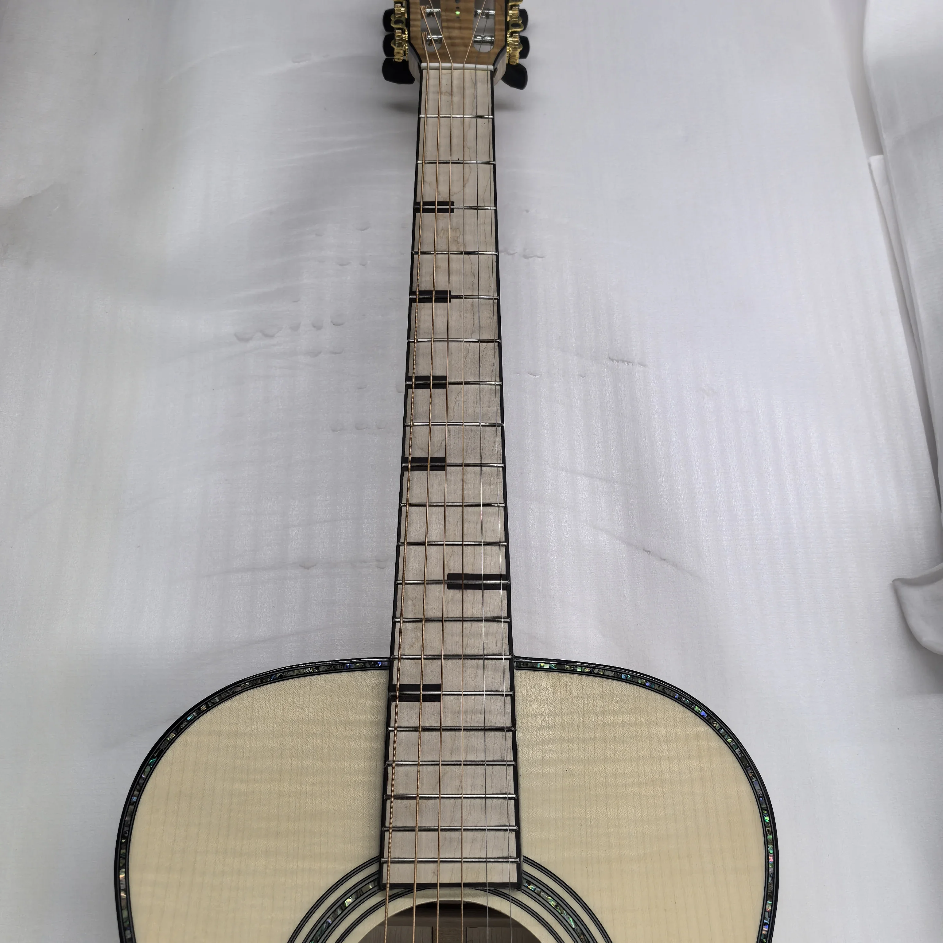 

40 "om series full tiger print all solid wood acoustic guitar