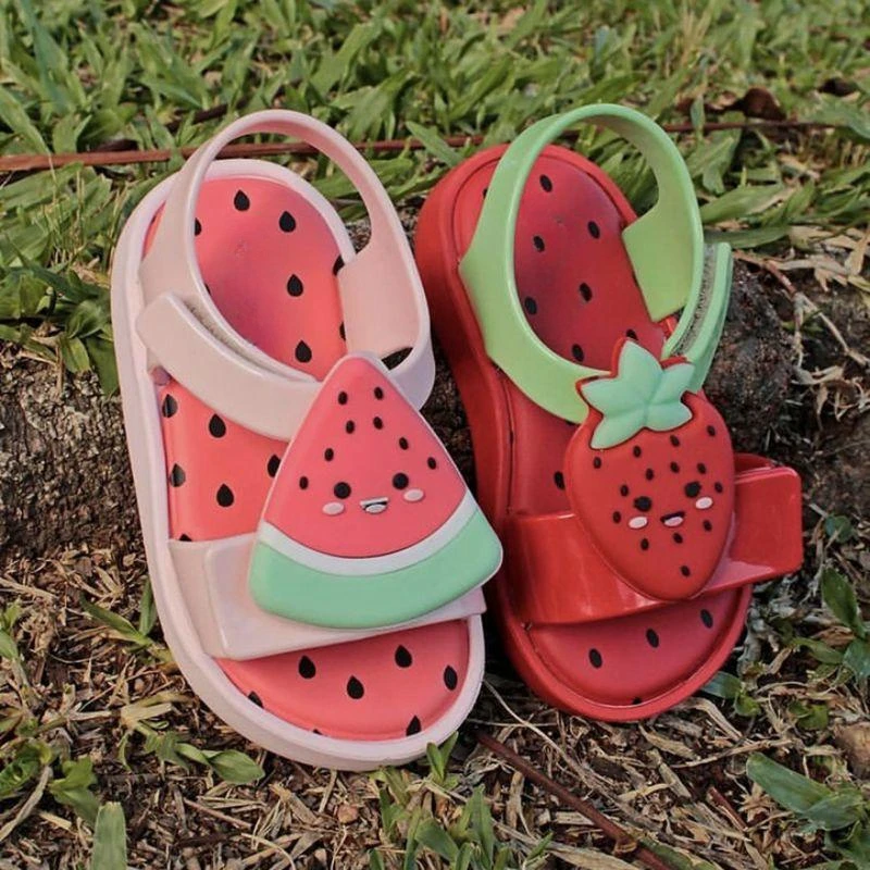 New Children\'s Sandals Summer Cute Girls Jelly Shoes Banana Orange Pineapple Fruit Soft Sole Open Toe Boys\' Beach Shoes