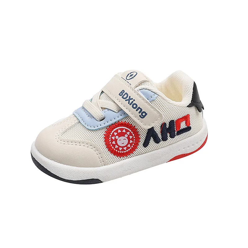 Dziewczęce buty 2025 jesień nowe buciki niemowlęce miękka podeszwa buty do chodzenia antypoślizgowe wygodne buty dziecięce modne chłopięce buty uniwersalne dziewczęce sneakersy