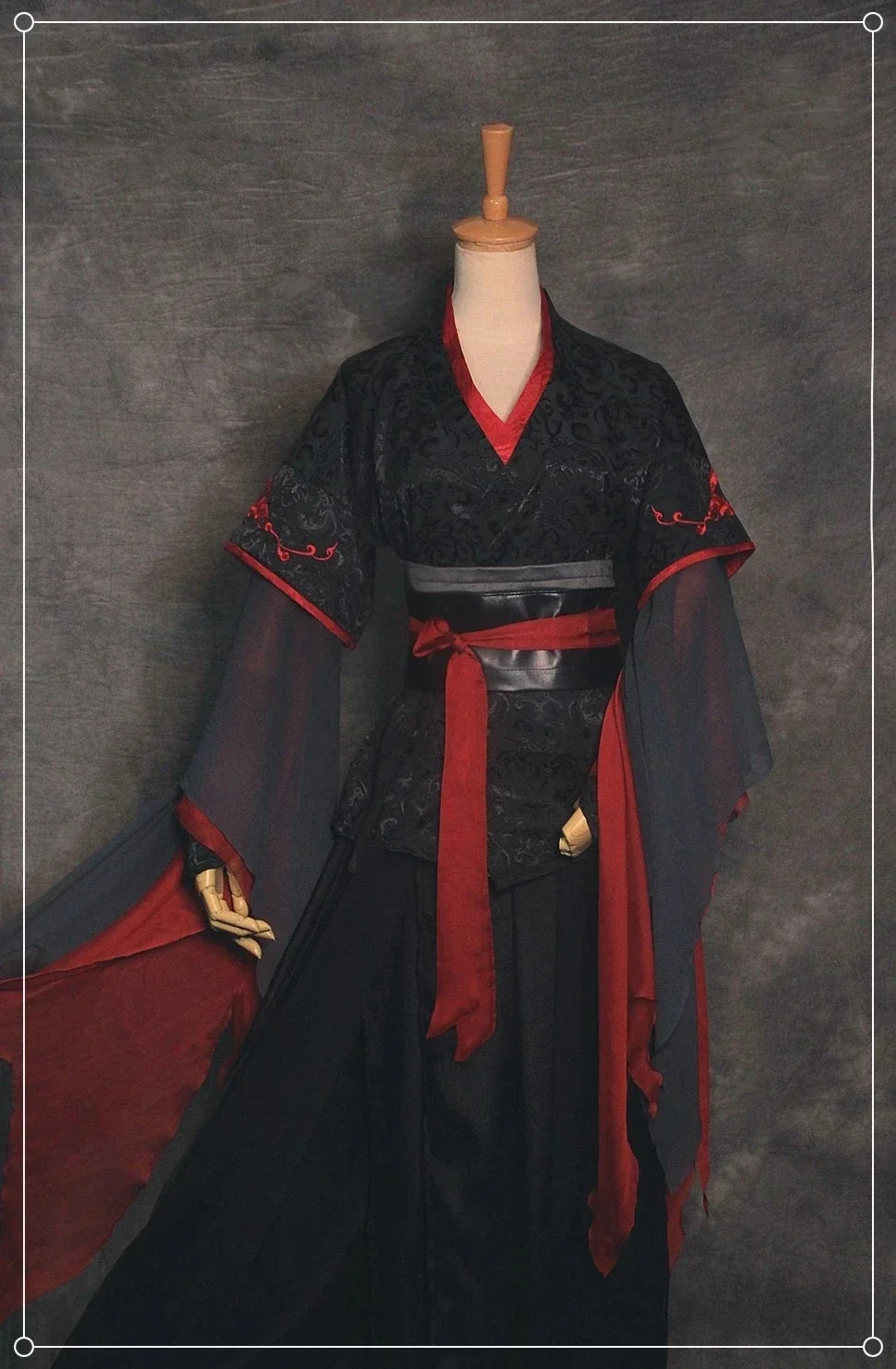 Wuxian คอสเพลย์ Mo Xuanyu Mo costuming Dao Zu คอสเพลย์วิกผมทำเองรองเท้าบู๊ตสีดำสไตล์โบราณ