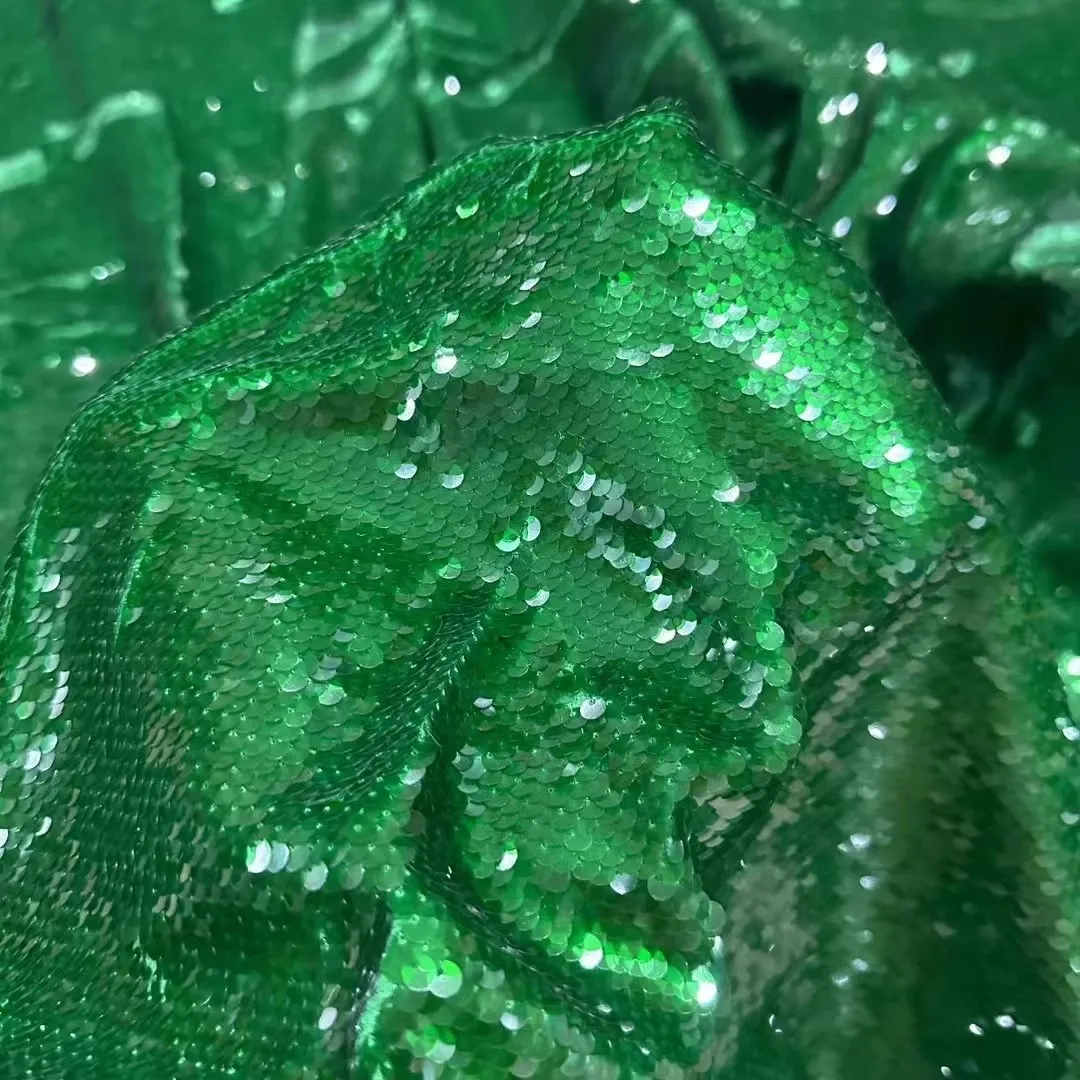 

Star Style Chiffon Bottom Dark Green High-Density Fish Scale Flap Sequin Fabric