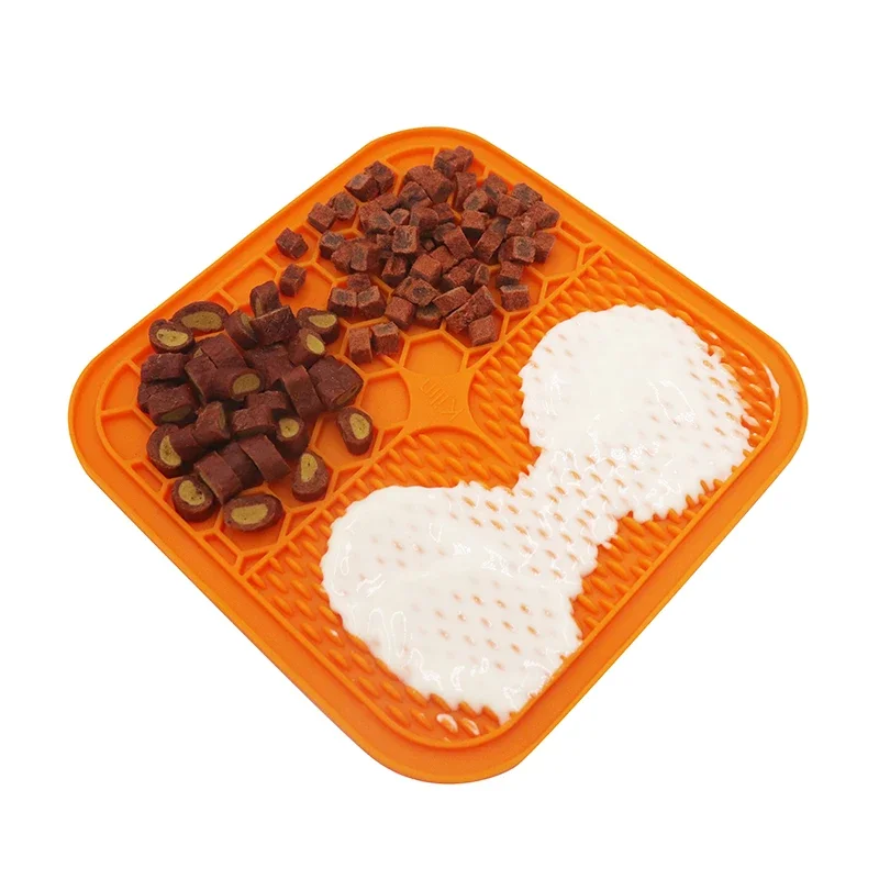 

Lick Pad for Dog Cat Slower Feeder Licky Mat for Puppy Kitten Silicone Dispenser Pet Feeding Licking Mat