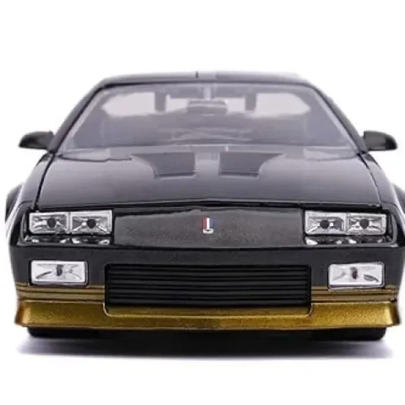 Jada 1:24 1985 CHEVY Camaro High Simulation Diecast Car Metal Alloy Model Car Children\'s toys collection gifts