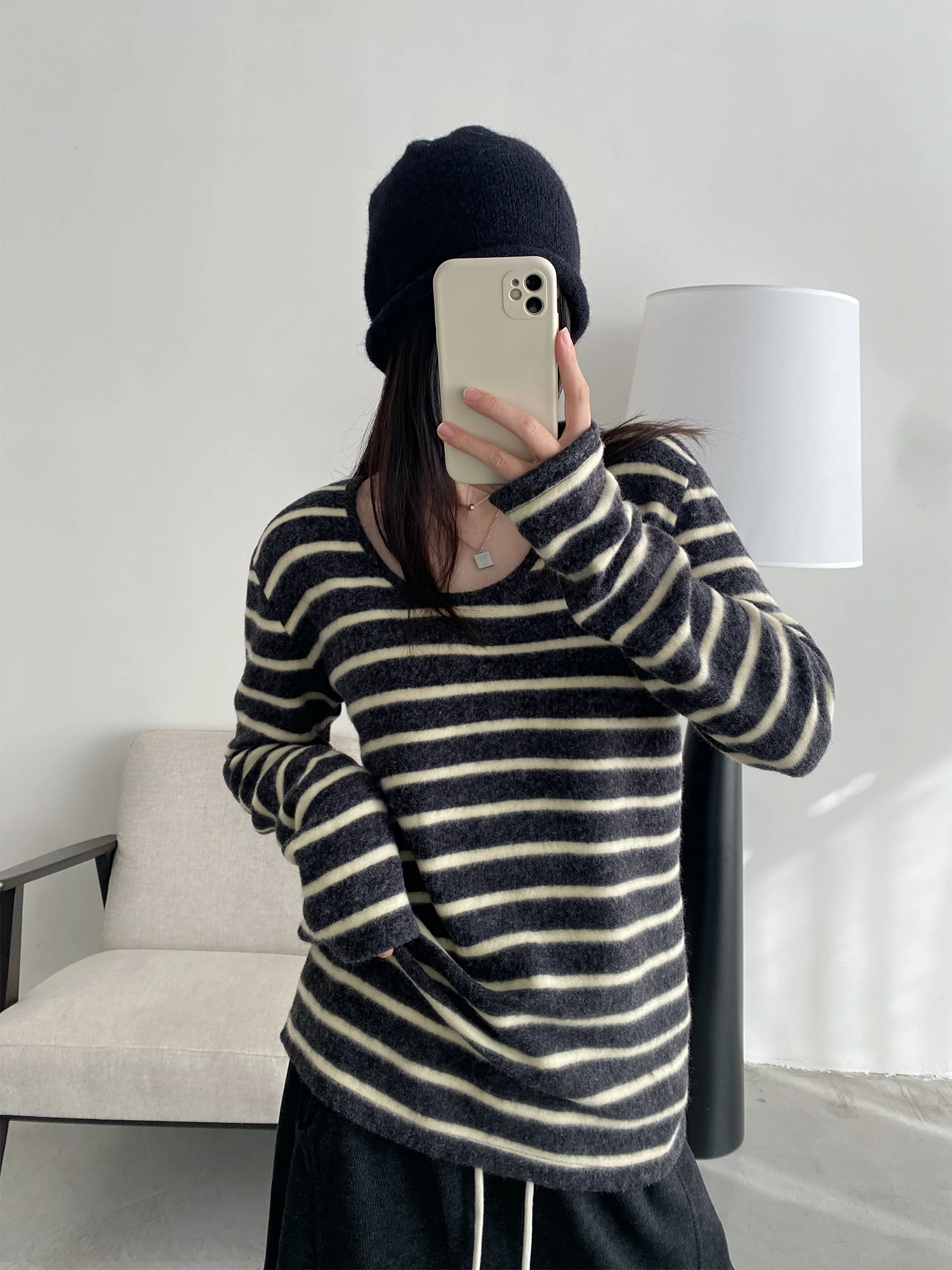

Футболка Thiened Long Sve Striped Base irt Swan Ne Australian Fce Warmth Lazy Stripe Boting irt Commute Sle