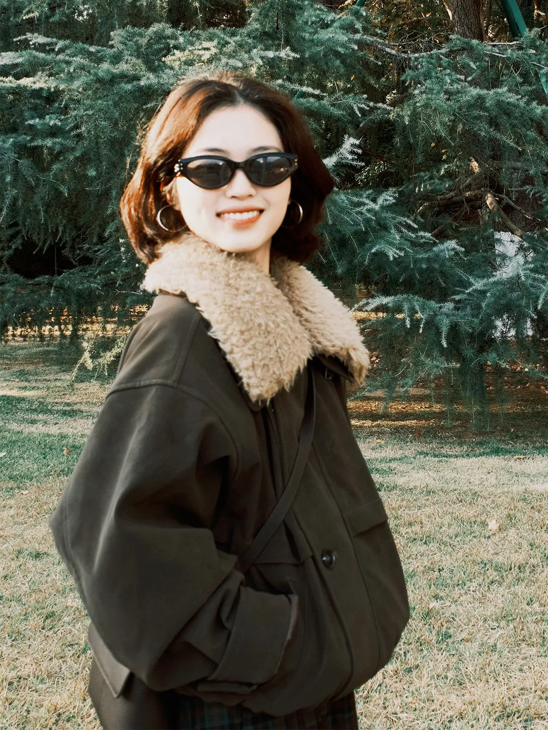 

Trendy Thiened American Retro Tea Brown Fur Collar Jaet Women's Winter New Sle Warm Workwear Cotton Coat Zipper Closure