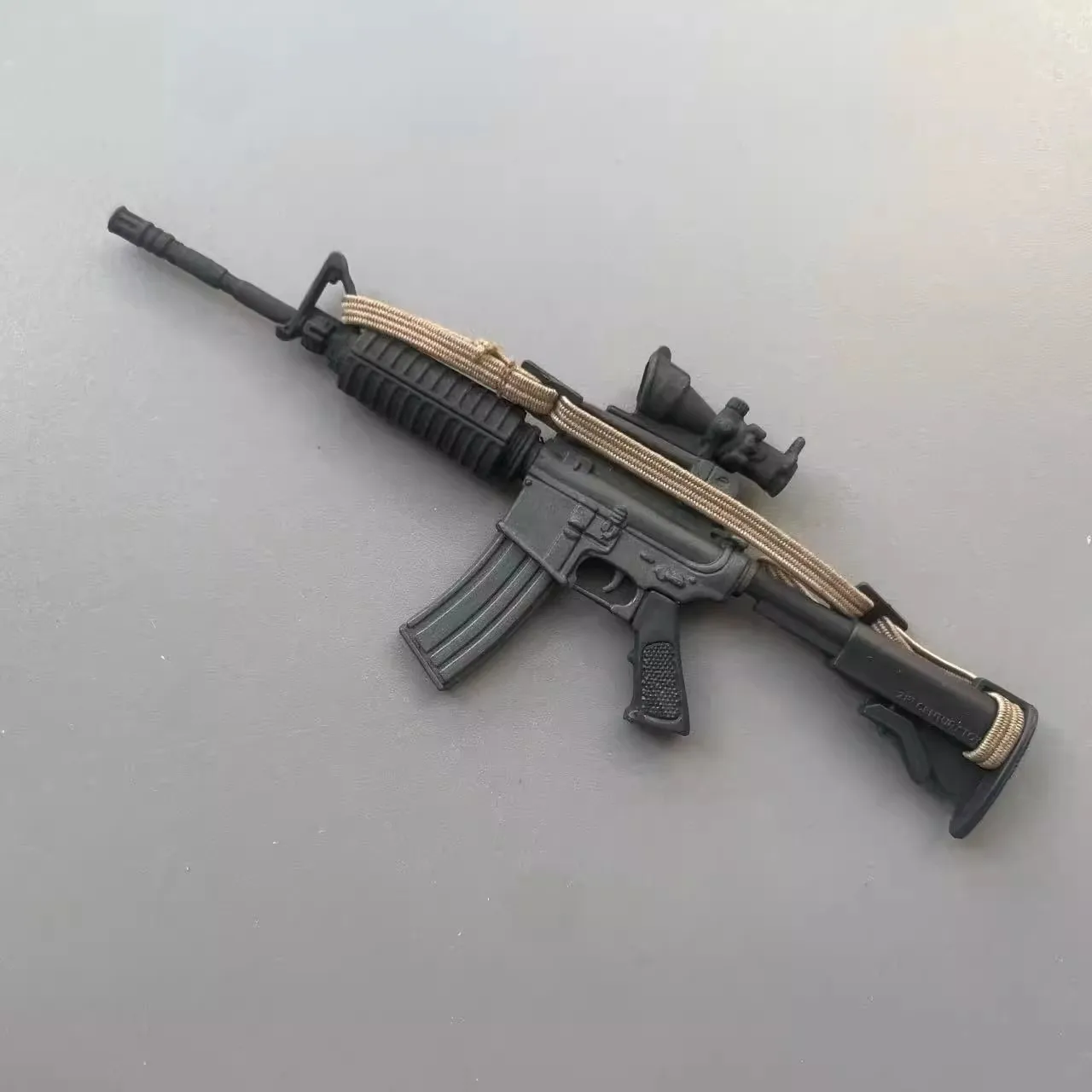 Accesorios de escena de soldado a escala 1/6, Rifle de asalto 21st M4, modelo de juguete de plástico apto para cuerpo de figura de acción de 12 pulgadas, disponible