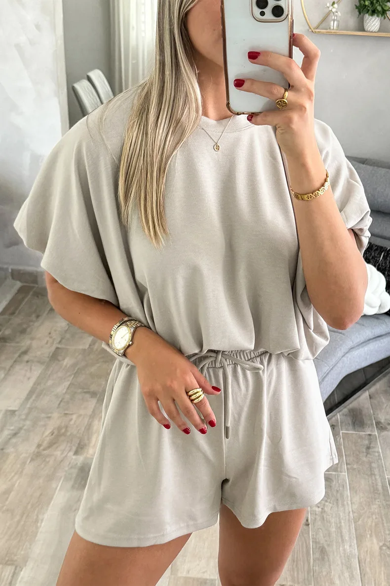 

Летний женский комплект из 2 предметов: шорты и топ, повседневный однотонный укороченный топ с круглым вырезом без рукавов, эластичные спортивные брюки на шнурке, удобный комплект