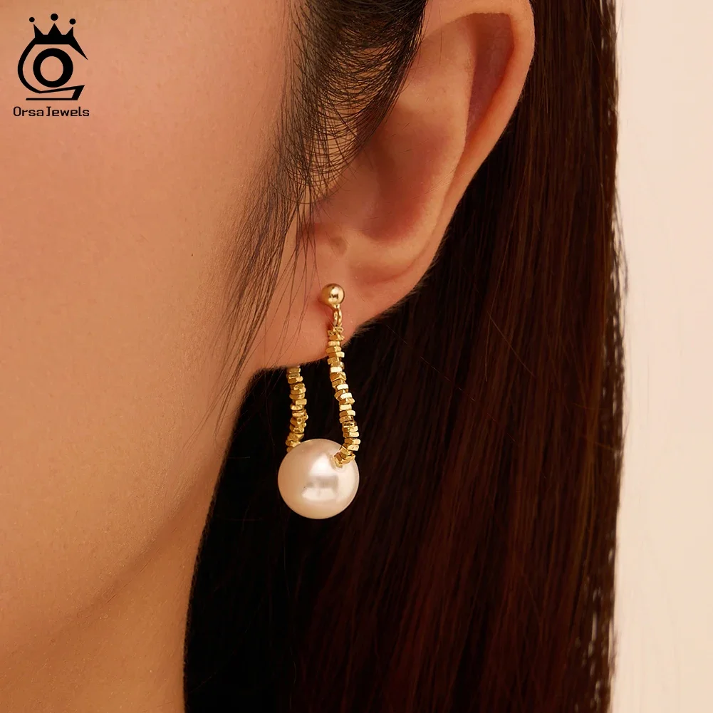 

ORSA JEWELS Elegant 925 Sterling Silver Shell Pearl Hoop Earrings for Women Fashion Nugget Party Engagement Jewelry PSE07