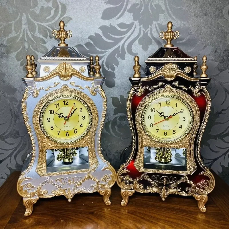 Vintage Alarm Clock Antique Style Plastic Desk Clock Non-Ticking Retro Decorative Clock for Home and Hotel Decor