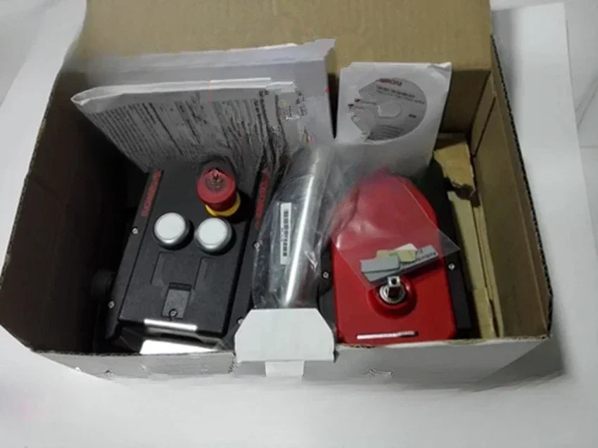 Neues und originales Euchner CTP-L1-AP-U-HA-AZ-SA-124225