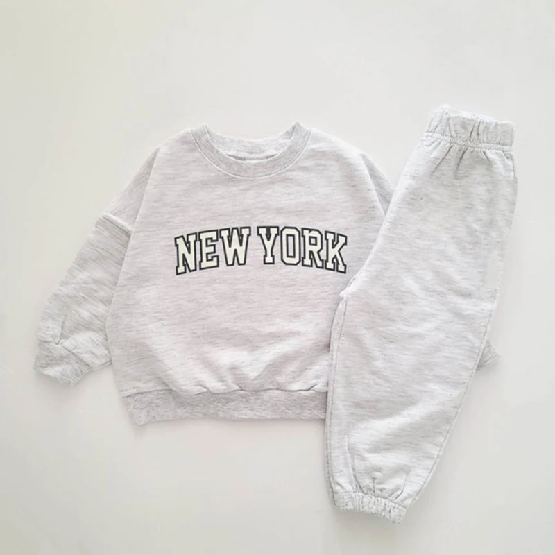 INS Kids Boys New York Sweatshirt & Jogger Pants Set 2022 Autumn New Baby Girls Clothes Toddler Hoodie and Pants 2 Pcs Outfit