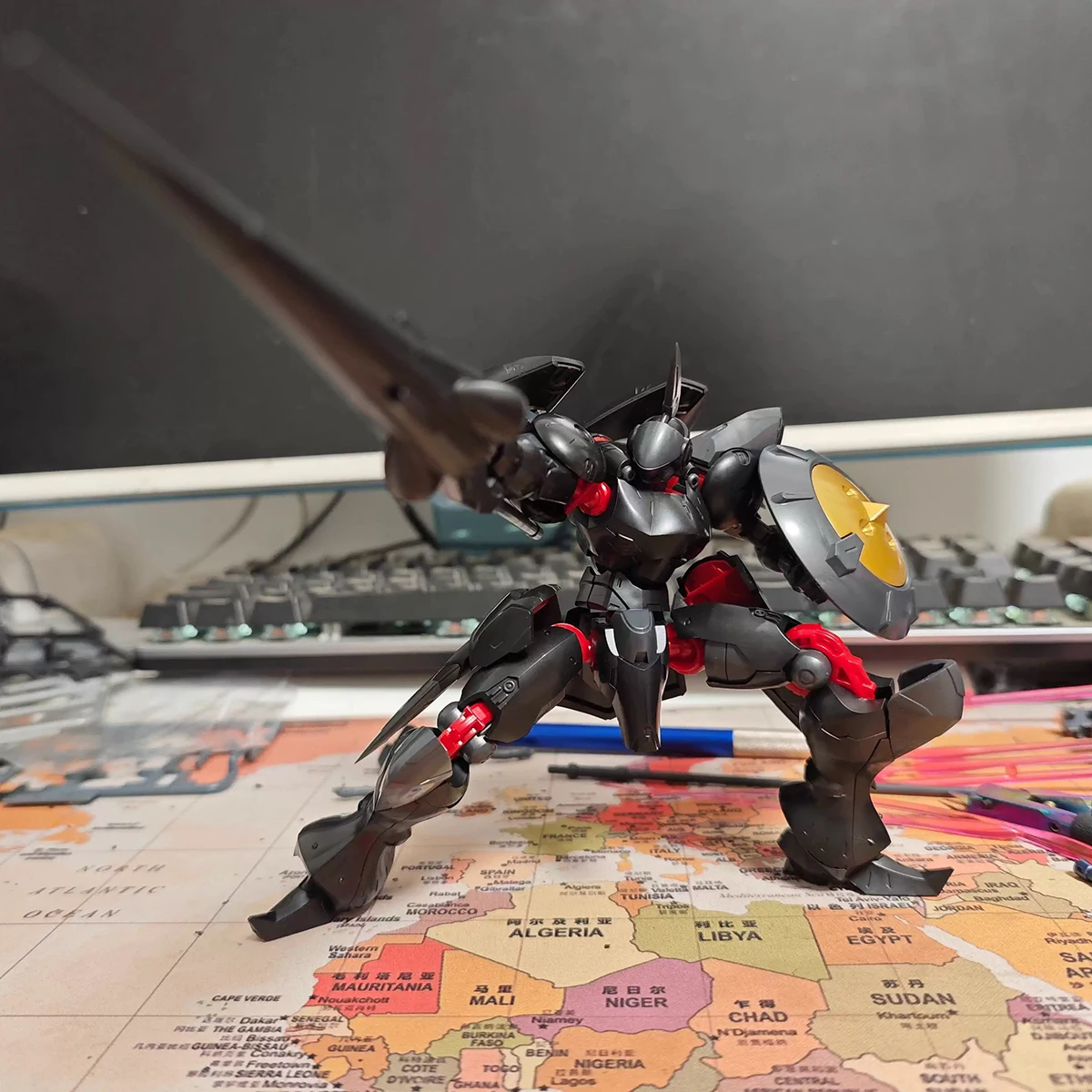 

HIPLAY Sheik Mainland Super Cavalry Aktarn (Dual Head Sculpts) 1/144 Scale Assembly Model Kits