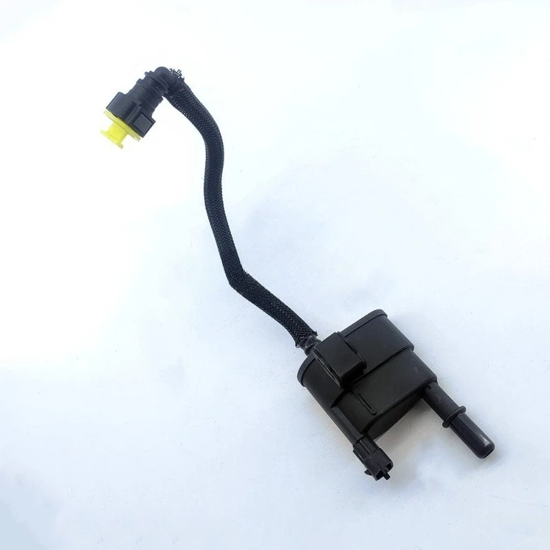 

Genuine for Aeolus AX3 AX4 AX5 AX7 Yixuan MAX GS Huge Mage Fuel Tank Carbon Canister Solenoid Valve Brand New