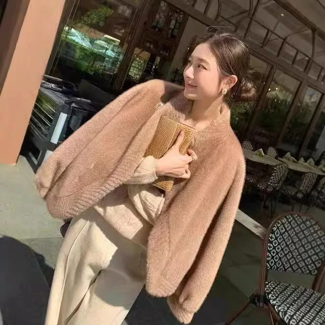 

Autumn Winter Women's Coats Faux Fur Thick Warm Cold Resistant Warm Gentle Environmentally Friendly Temperament Women's Clothing