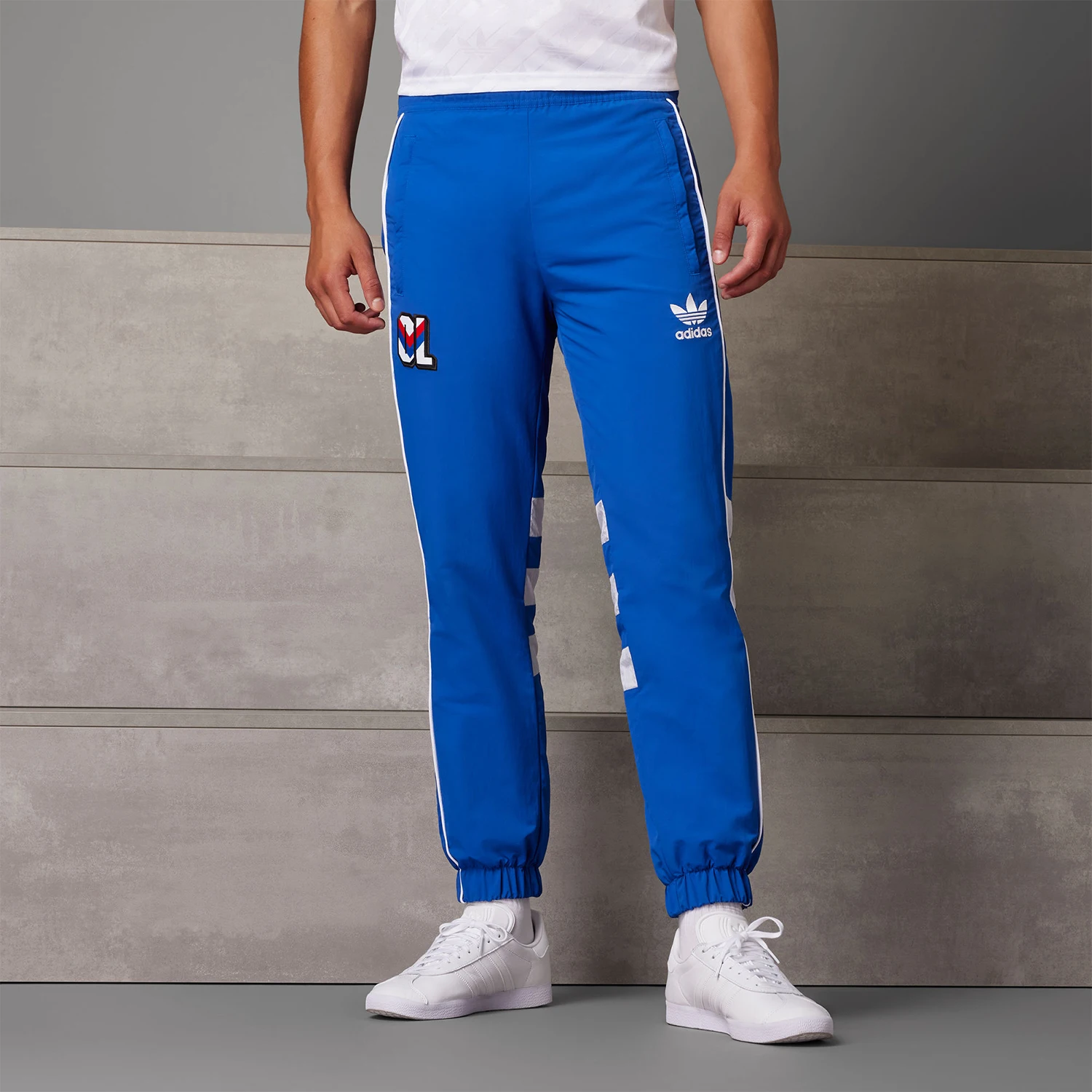 

Adidas Genuine Trefoil Men's Lyon Retro Football Casual Pants IQ1572