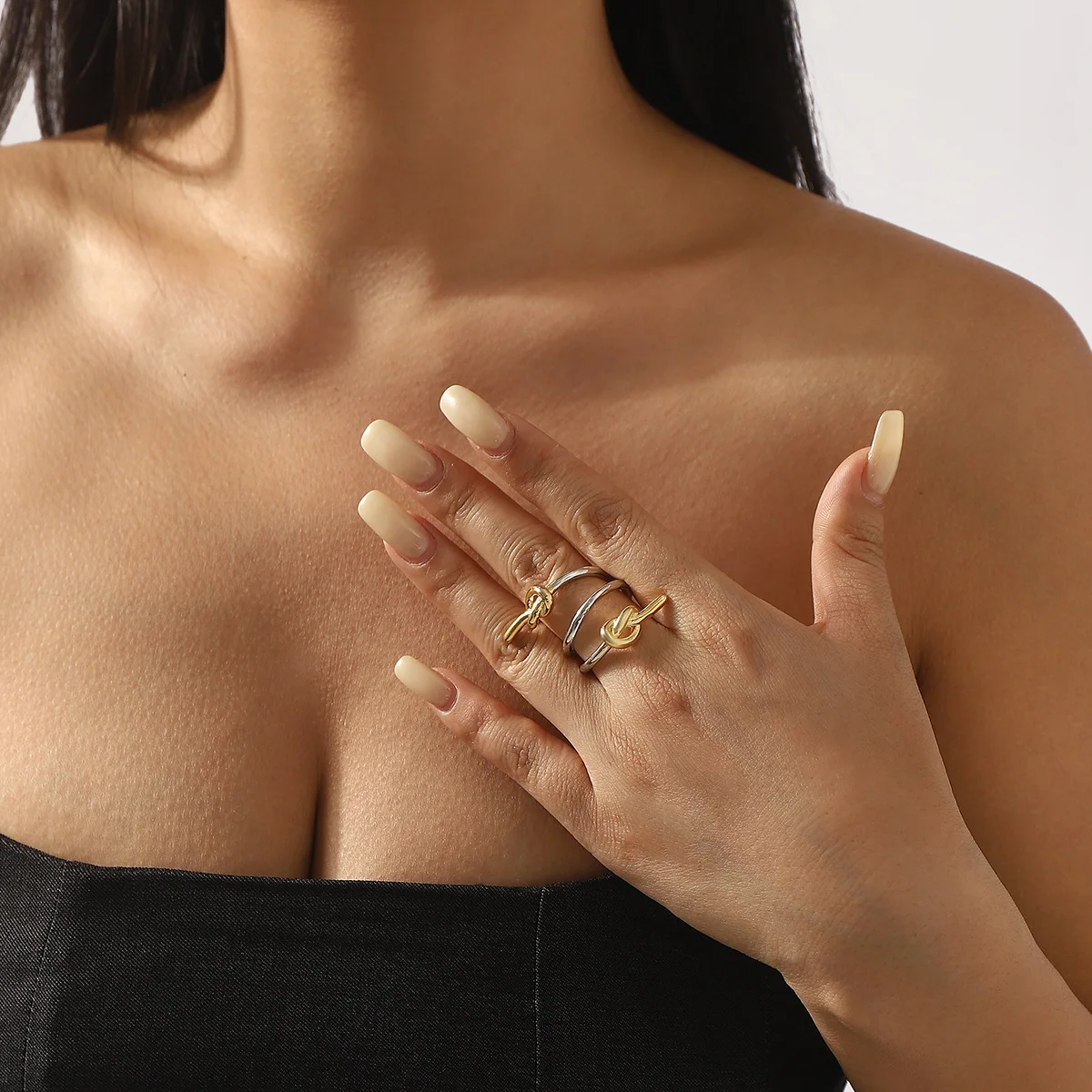 خاتم Kinkle للنساء بتصميم متخصص قابل للتعديل على شكل دائرة صغيرة عادية عصرية