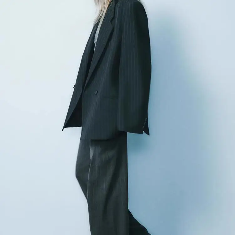 Fall 2024 Double Breasted Casual Commute Striped Loose Long Sve irt Collar Suit Jaet Straight Cut Versatile Chinese Made