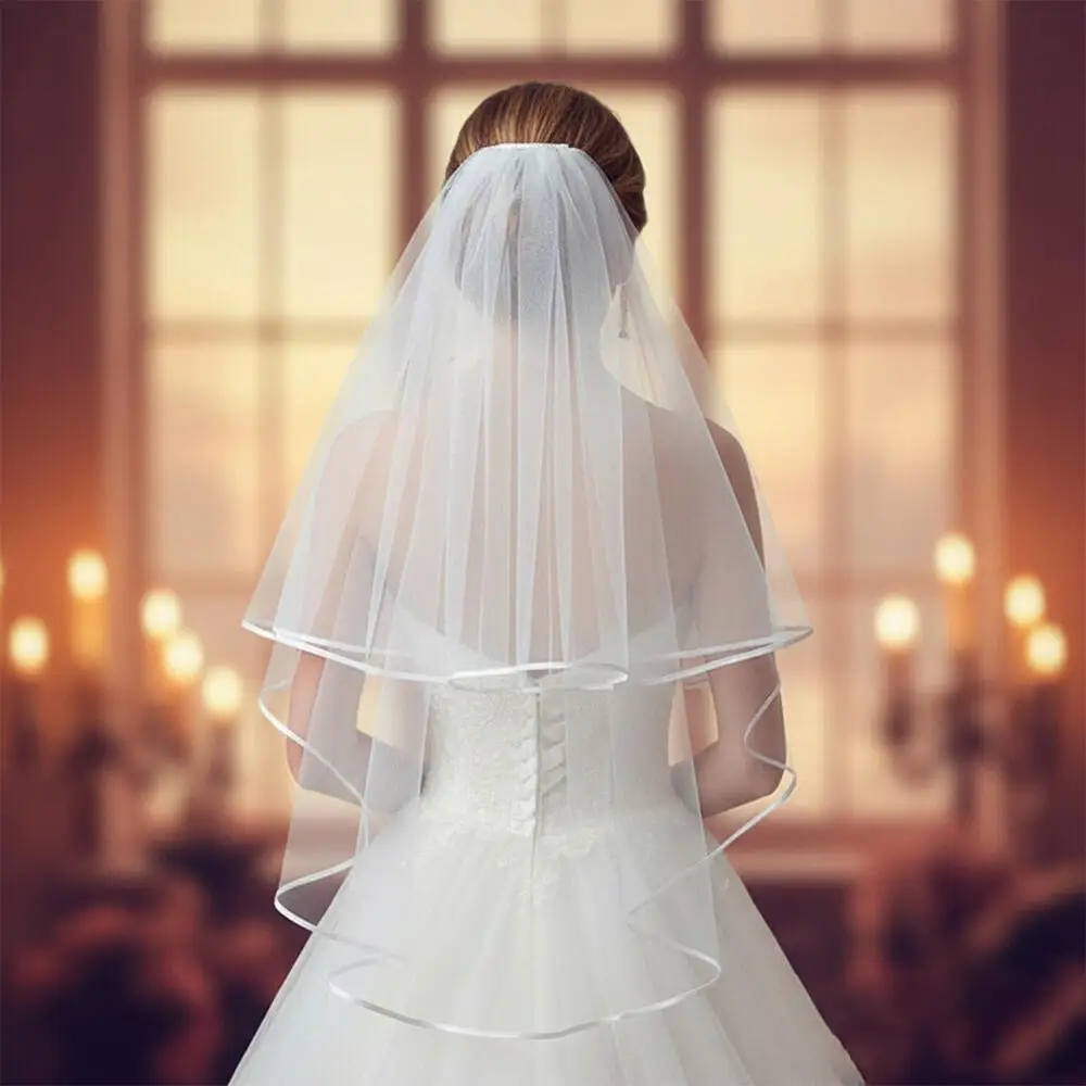 Elegant Short Bridal Veil Double-Layer Tulle with Hair Comb White Veil Wedding Party Masquerade Headpiece Fashion Accessory