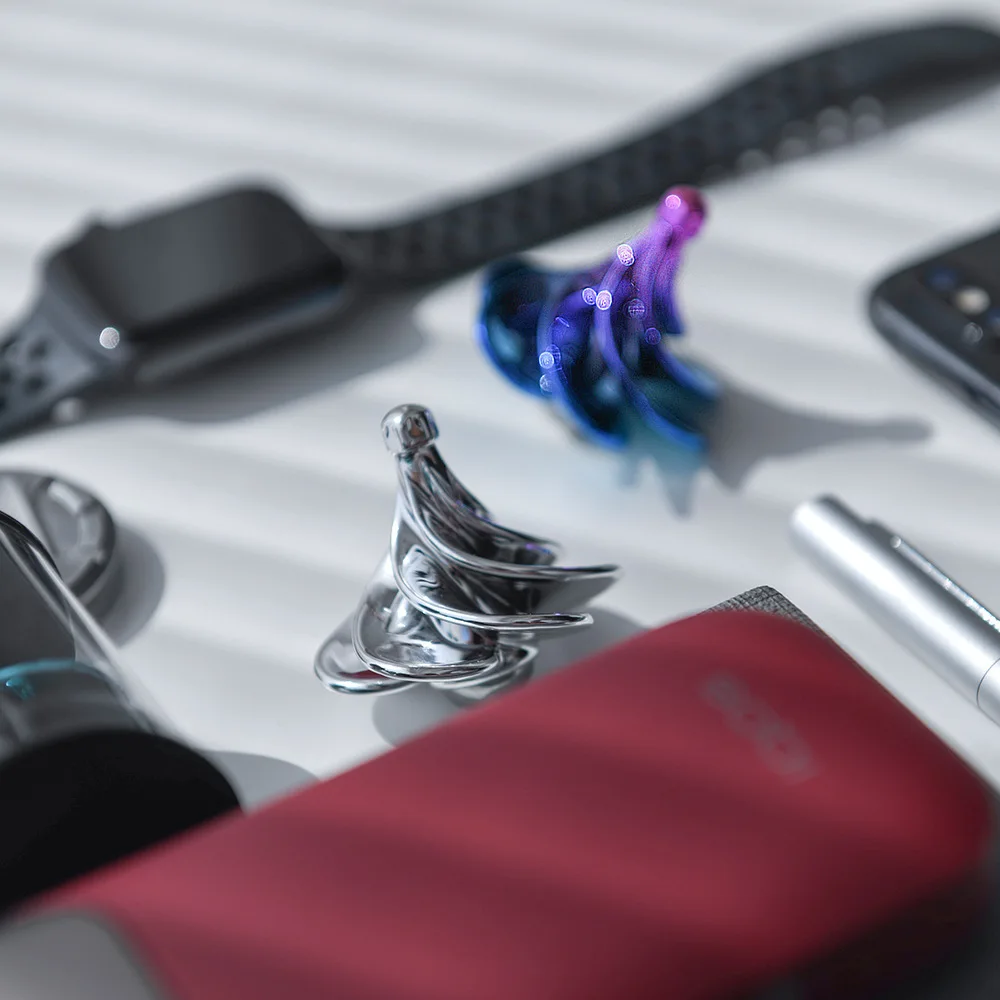 子供のための面白い風の毛布のポケットのおもちゃ、そわそわそわ運動運動、大人のストレス解消おもちゃ、誕生日のクリスマスギフト、回転、デスク