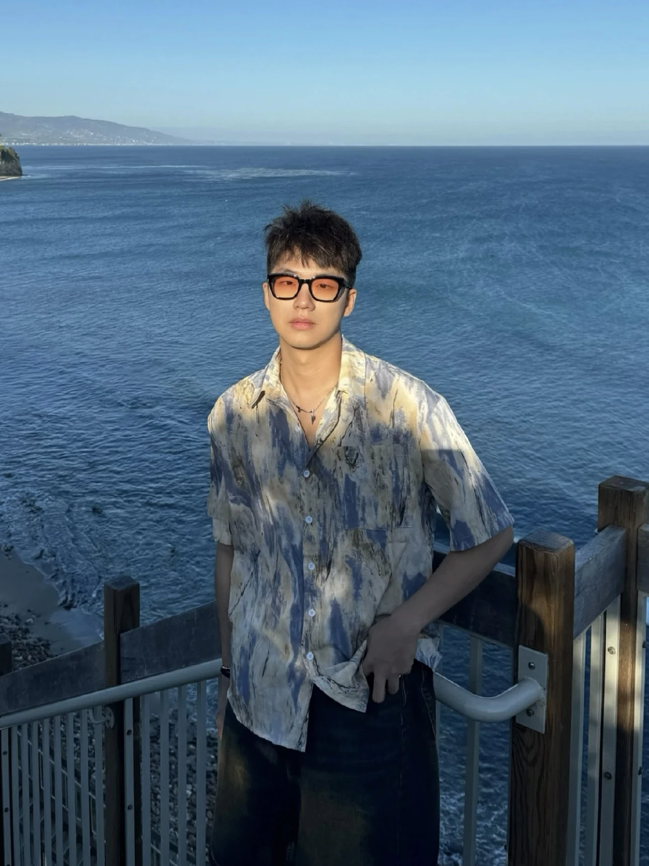 

Летний американский Lazy Vaion Sle Casual Ice Silk ort Sve Мужской глазок Loose Юго-Восточной Азии irt Тонкий рисунок adient