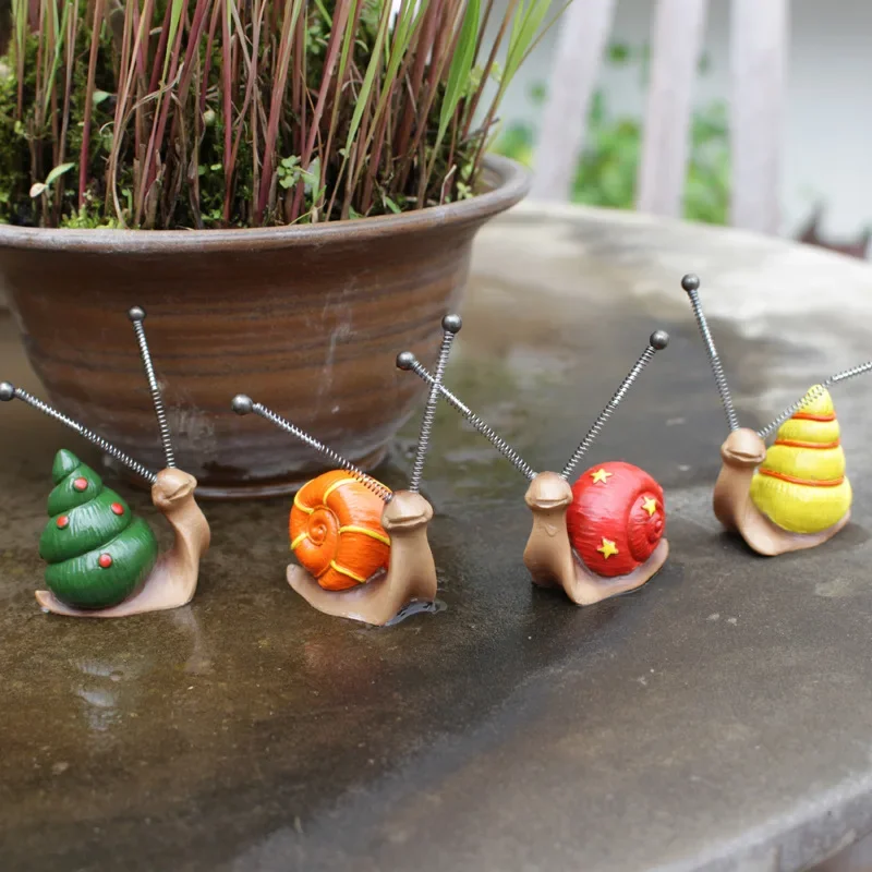 New Mini Colored Snail Garden Decoration Micro Landscape Courtyard Decoration Outdoor  figurines Decoration