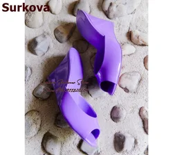 Surkova lilla viola pelle verniciata tacchi con zeppa Open Toe Slip-on scarpe eleganti pantofole moderne da donna Dropship Party Heels