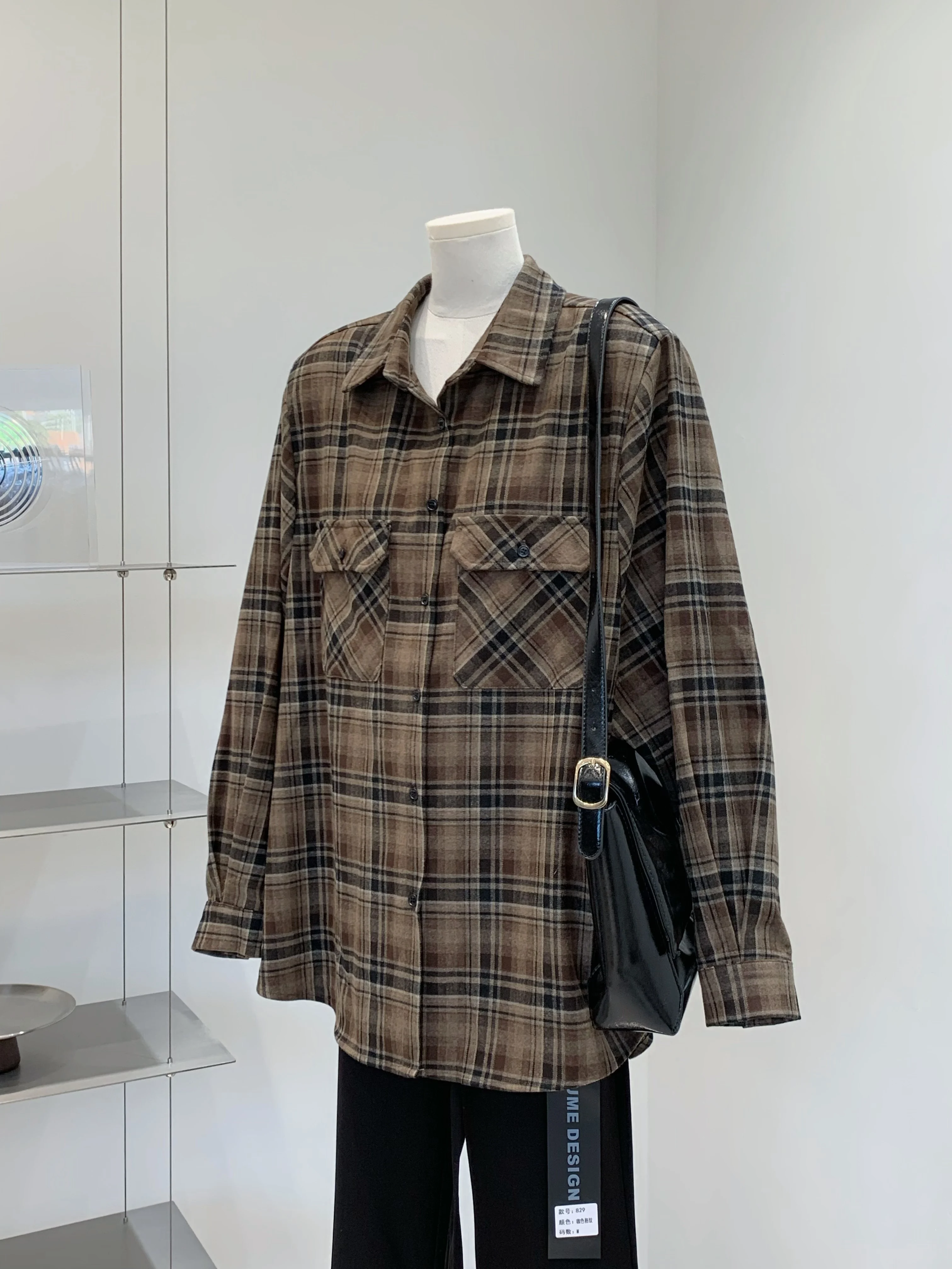 Women's Autumn Winter Oversize Loose Plaid Shirt Lady Spring Autumn Turn Down Collar Long Sleeve Bf Style Shirt Outwear