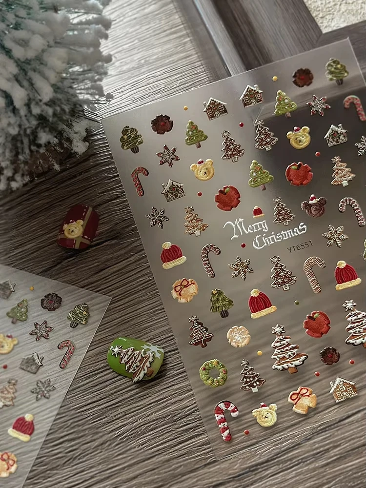 ملصقات أظافر منقوشة لعيد الميلاد: نمط شجرة عيد الميلاد/الكوكي، ملصقات أظافر ذاتية اللصق مثالية لاستخدام عيد الميلاد