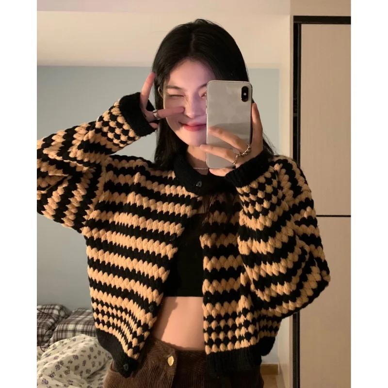 Vintage Lingge Knitted Shirt Striped Sweater for Women Autumn and Winter Online Cardigan Short Cardigan Sweater Female Top