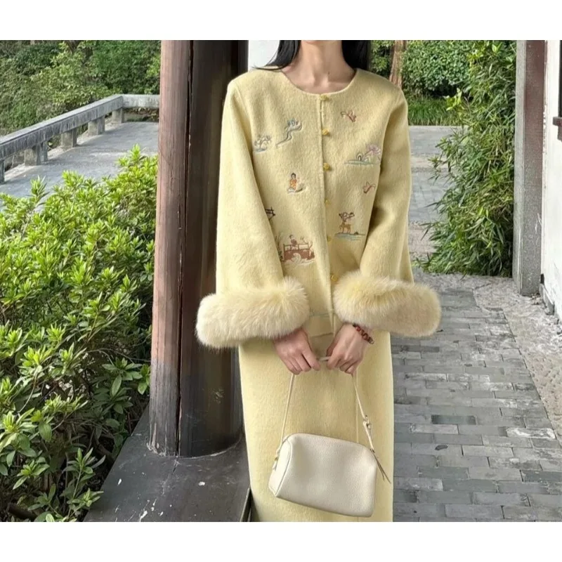 

Новое утолщенное шерстяное пальто в китайском стиле в национальном стиле, зимняя новая тонкая юбка с высокой талией, женский комплект из двух предметов