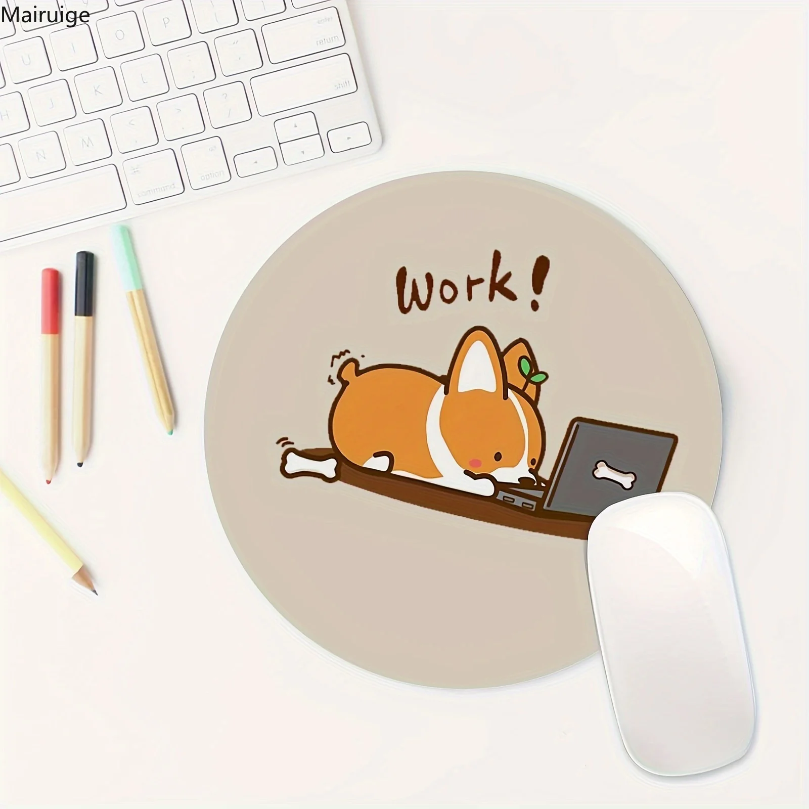 

Cute corgi dog design, round mouse pad, anti-skid rubber bottom, game accessories, suitable for office and home use