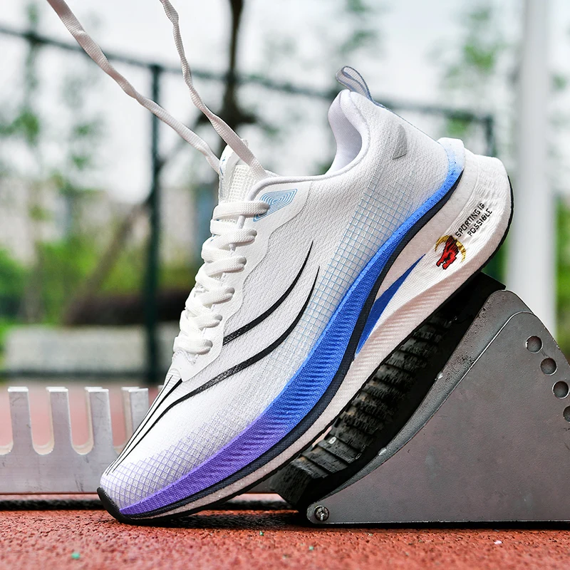 

Спортивная обувь, мужская повседневная модная универсальная четырехсезонная новая уличная дышащая толстая подошва, увеличивающая износостойкая спортивная обувь