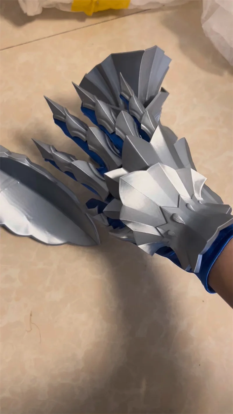 1 Set Wuthering Waves Cartethyia Cosplay Hand Armor Halloween Comic Exhibition Costume Props Accessories