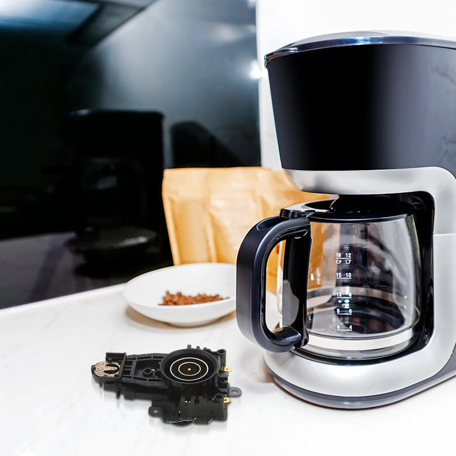 

1 пара электрического чайника, основание контроля температуры, термовыключатель, соединительная розетка, огнестойкий материал, основание термостата