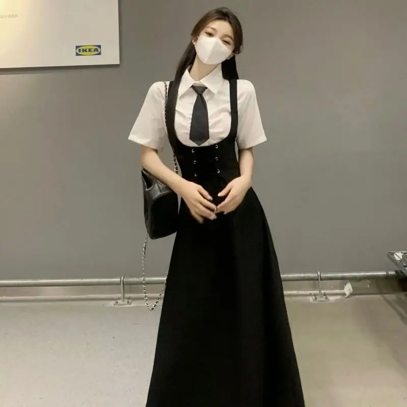 Gaun Suspender Ramping Pelukan Pinggang Longgar Gaya Korea Gaya Kuliah untuk Siswa Perempuan Setelan Rok Tali Panjang Menengah Jepang