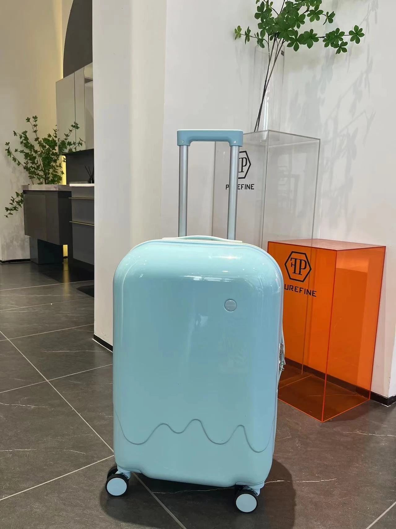 

Cute Lage Bubble Carry-On Suitcase 20 Inch Multi-Functional Travel Bag for Men And Women Faionable Trendy Zipper Wheels