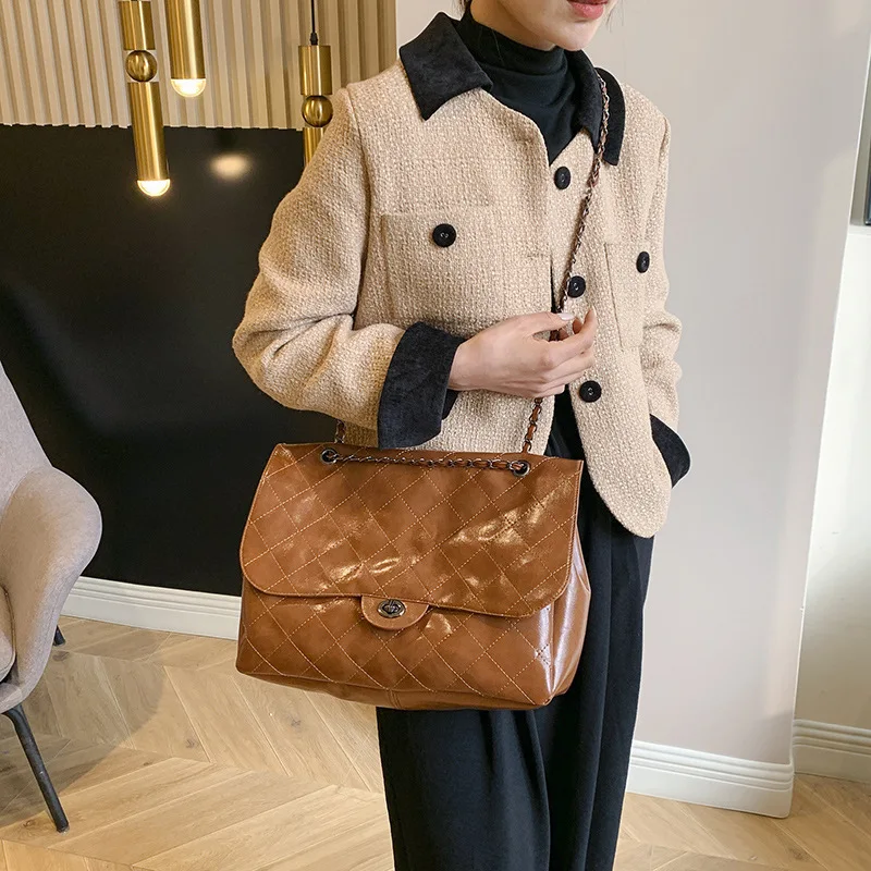 Large Capacity Bag for Women, 2025 Winter New Fashionable Tote Bag, Versatile Commuter Single Shoulder Crossbody Bags